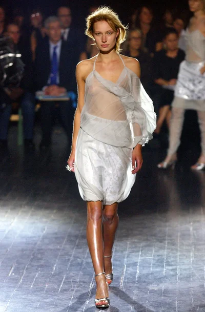 Look 11